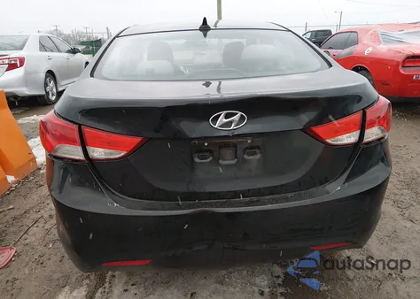 2011 Hyundai Elantra Gls (Ulsan Plant) z USA, uszkodzony, nr VIN KMHDH4AE9BU082359